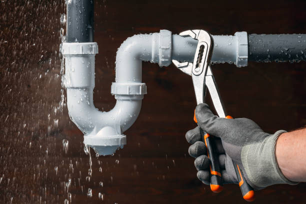 Professional Plumbing technician working in Crowder, MS